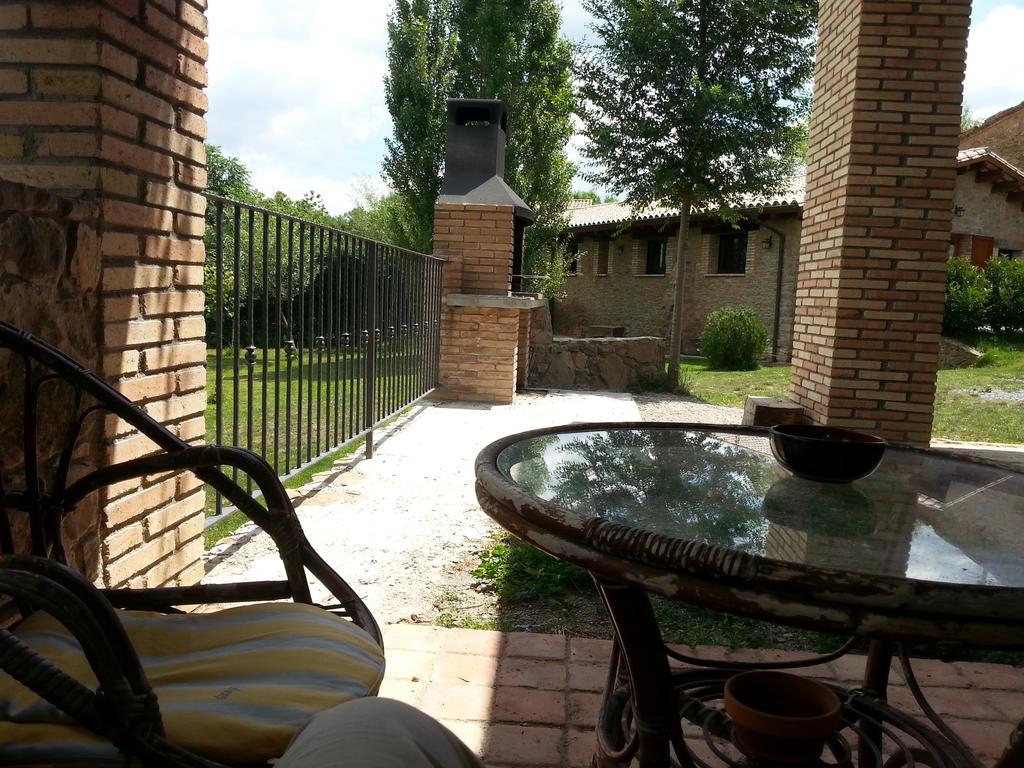 Country House El Permanyer Olost Екстериор снимка