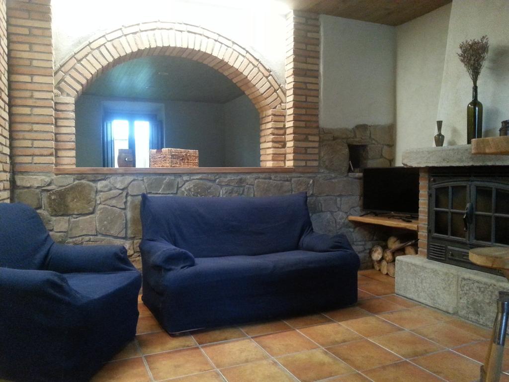 Country House El Permanyer Olost Екстериор снимка