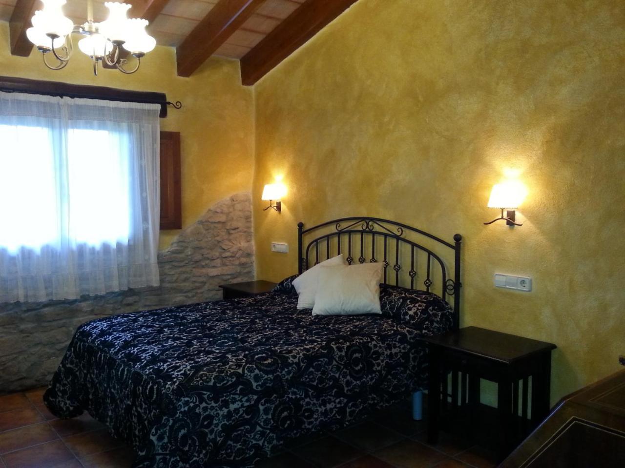 Country House El Permanyer Olost Екстериор снимка